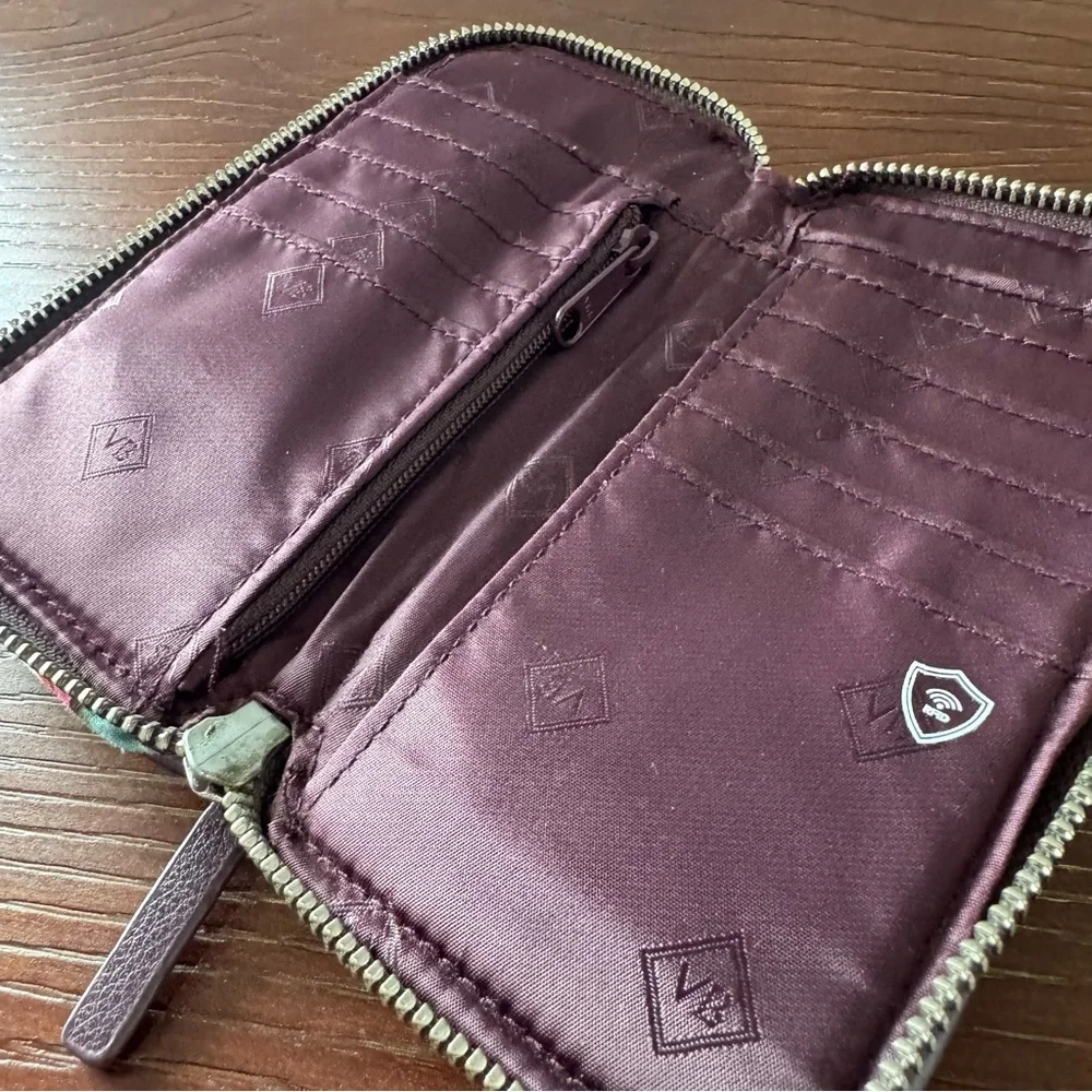 Vera Bradley Quilted Multicolor Wallet Wristlet Plum Burgundy Pink Green - Picture 10 of 14